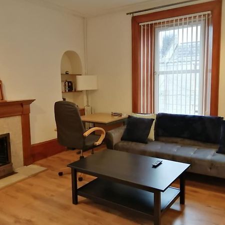 Stylish One Bed Flat With Private Parking Aberdeen Exterior foto